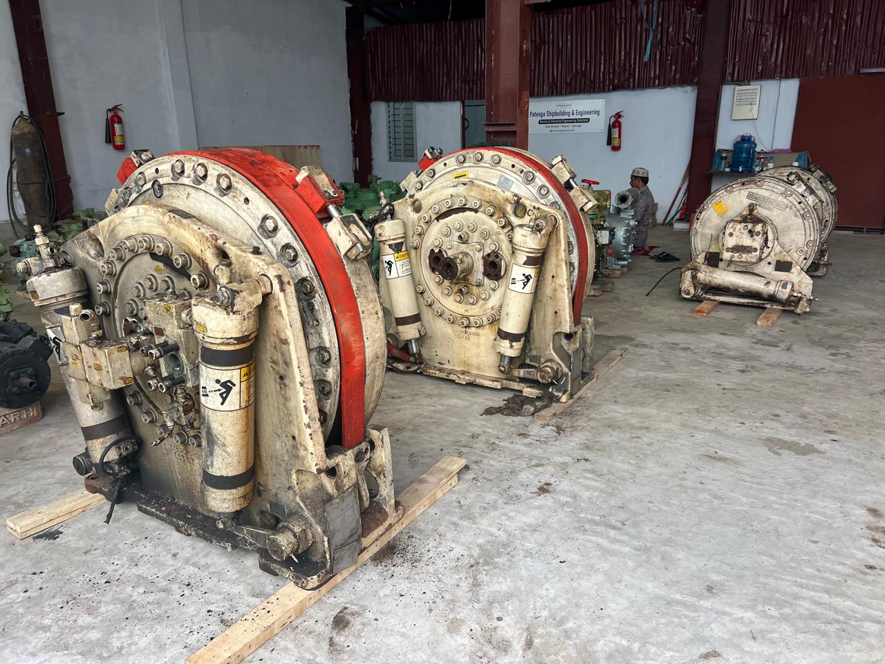Ships Hydraulic System